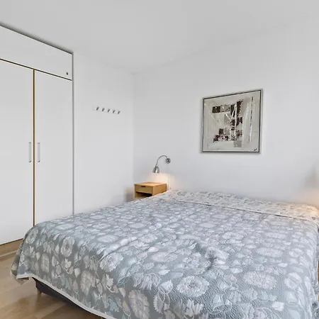 Sopark Lejl, 14 Apartment *